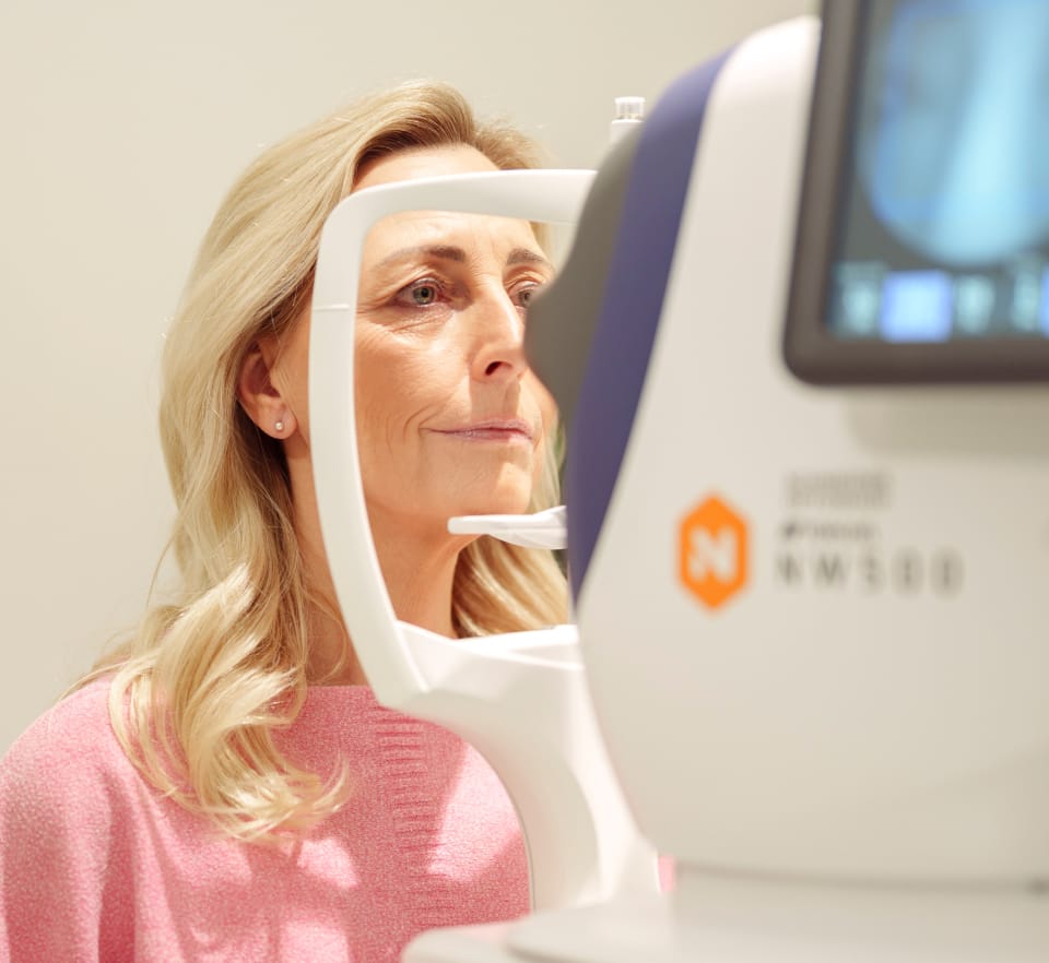 img-skleo-opticians-hero-2